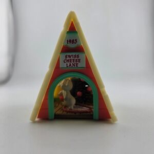 VTG Hallmark 1985 Keepsake Ornament Swiss Cheese‎ Lane Mouse Christmas Tree